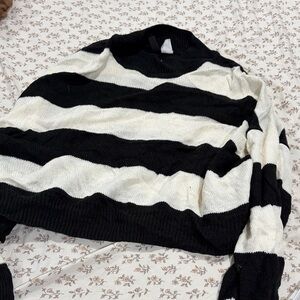 H&M Black and White Striped Turtleneck Sweater